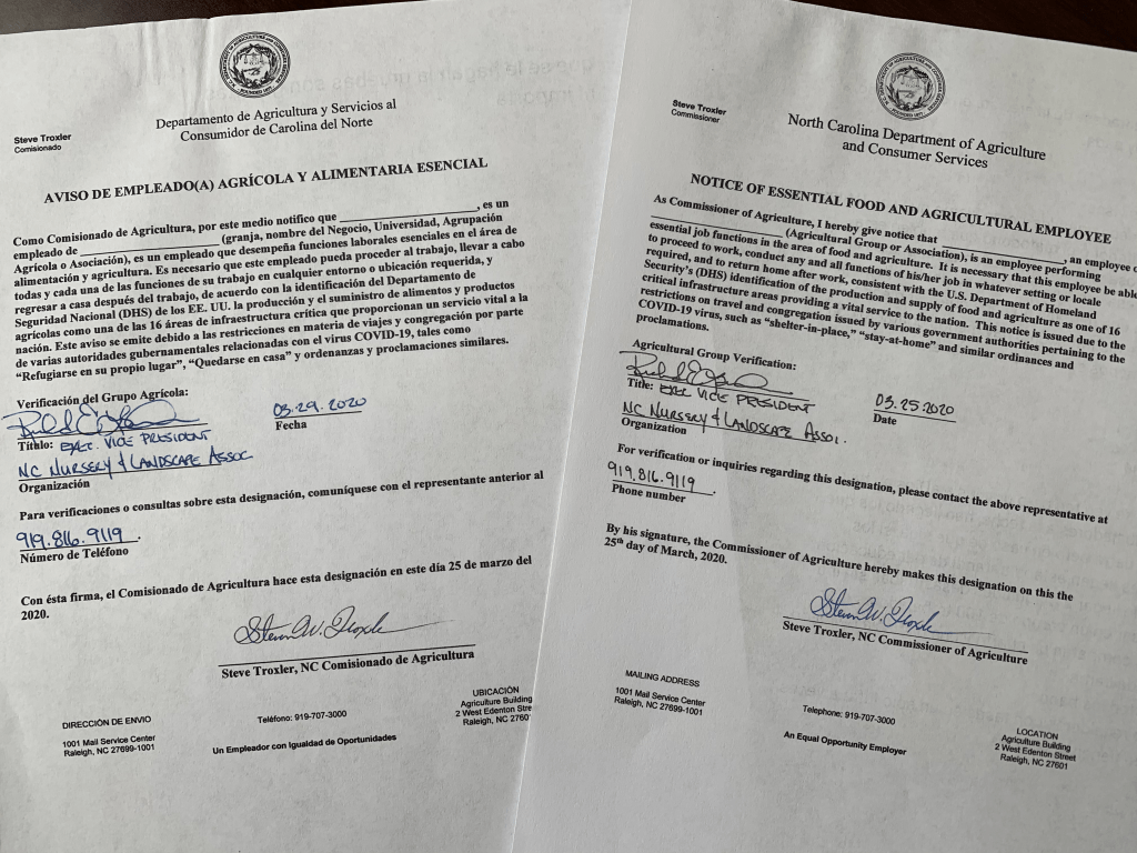 Los Trabajadores Esenciales Necesitan Una Carta De Autorizacion Para Abandonar Sus Hogares Enlace Latino Nc